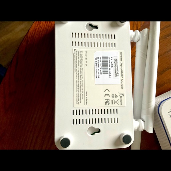 J5 CREATE wireless display HDMI Extender - Picture 6 of 15
